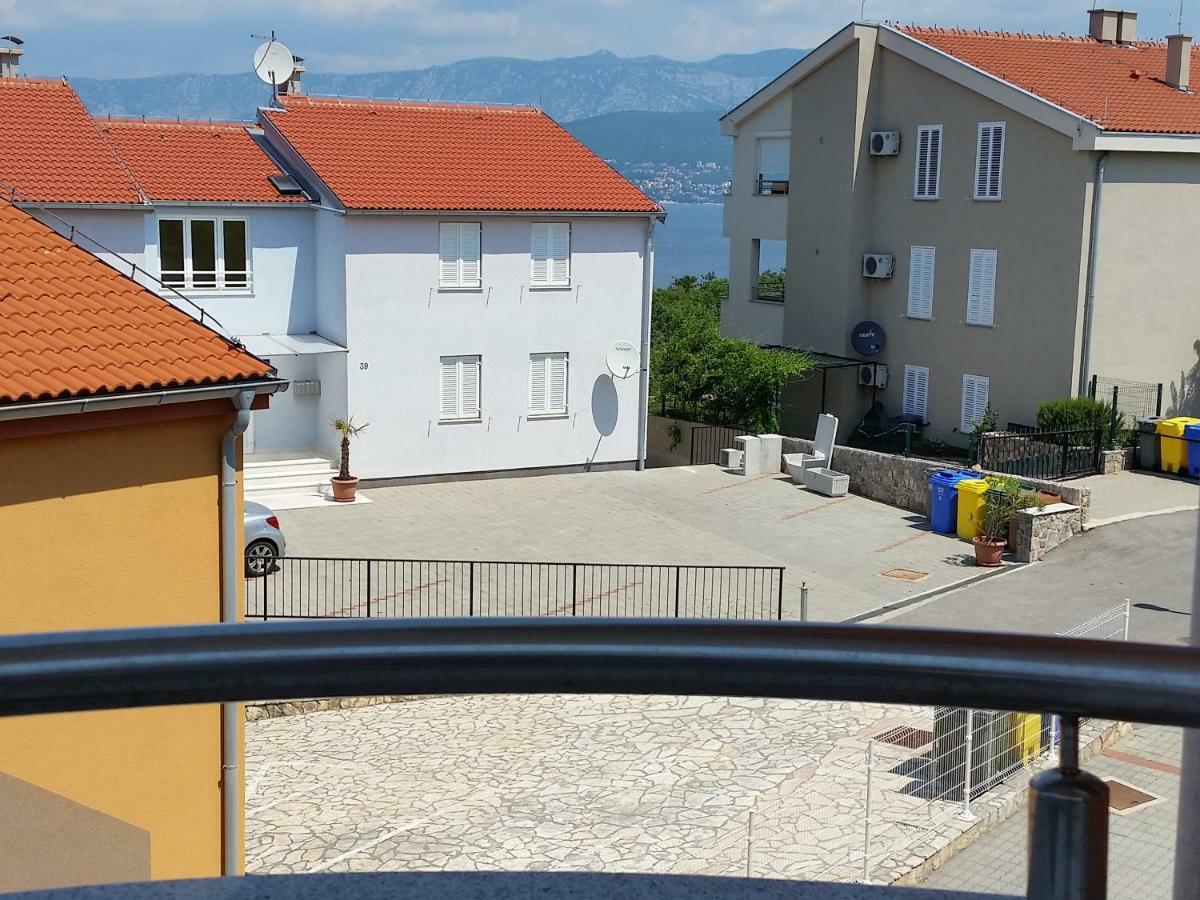 Apartments Kvesic Silo  Exterior photo